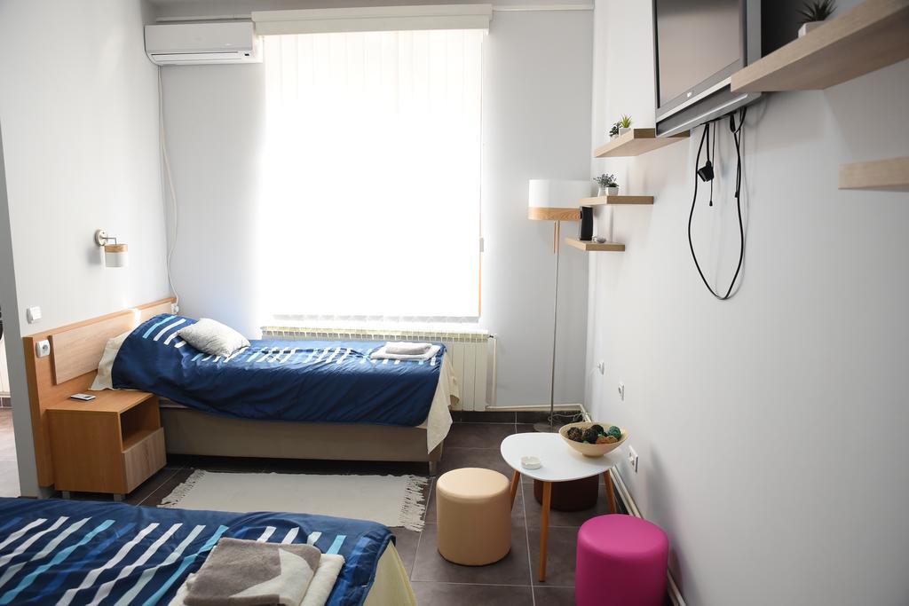 Mps Lux Apartments Nis Exterior photo